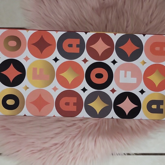 SALE!! Brand New FAO SCHWARZ SELFIE LIGHT STAND - Picture 4 of 4